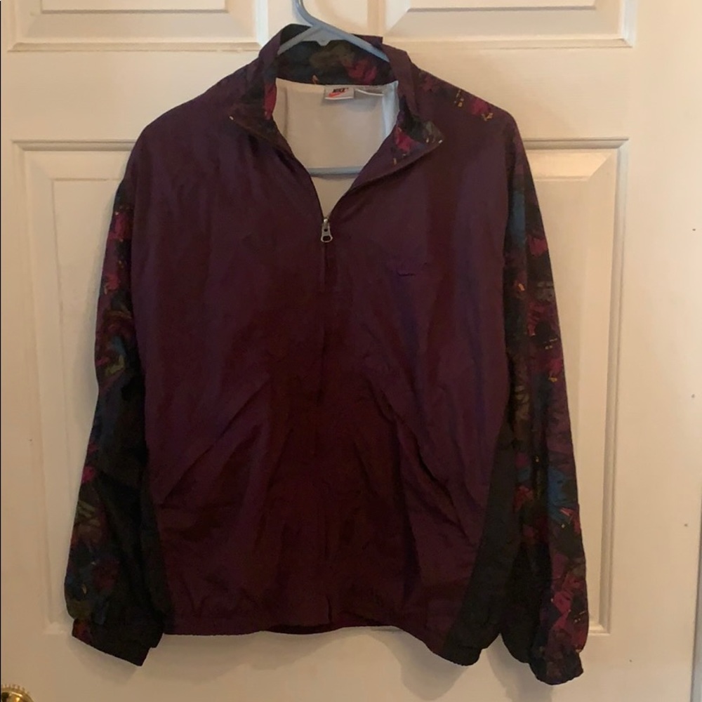 Men’s used vintage Nike windbreaker. Medium.